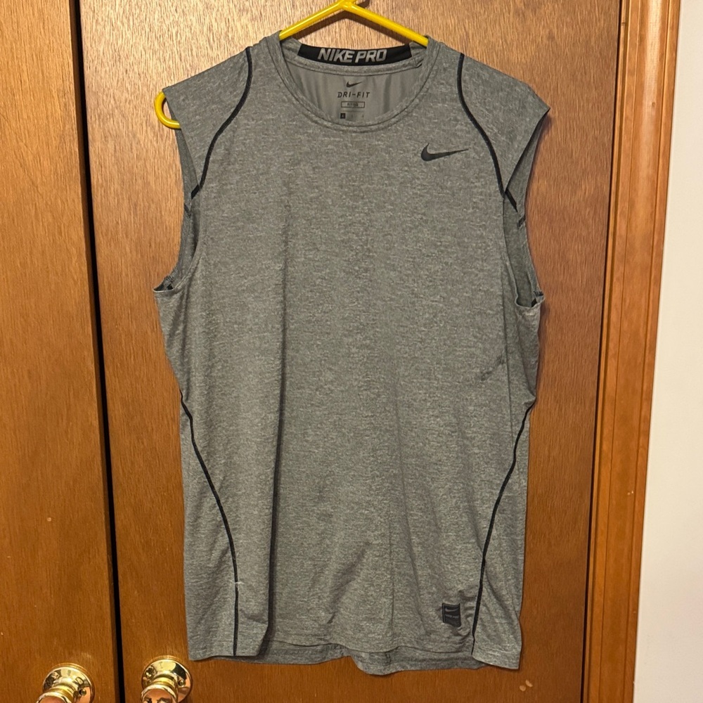 Nike Pro Men's Gray Tank Top